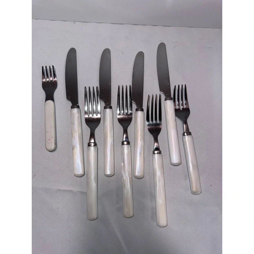Unbranded vintage flatware
